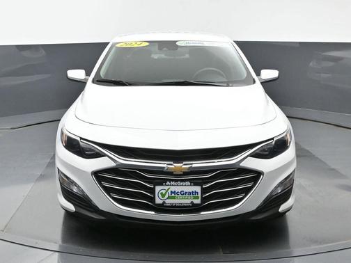 Summit White 2024 Chevrolet Malibu LT