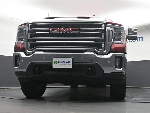Cayenne Red Tintcoat 2022 GMC Sierra 2500 SLT