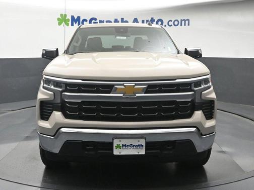 White Sand 2026 Chevrolet Silverado 1500 LT