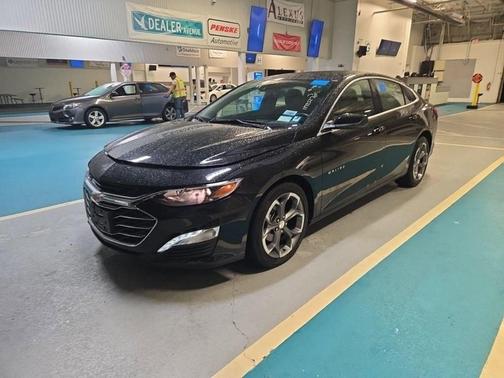 2024 Chevrolet Malibu LT