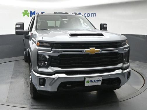 Sterling Gray Metallic 2026 Chevrolet Silverado 2500 LT