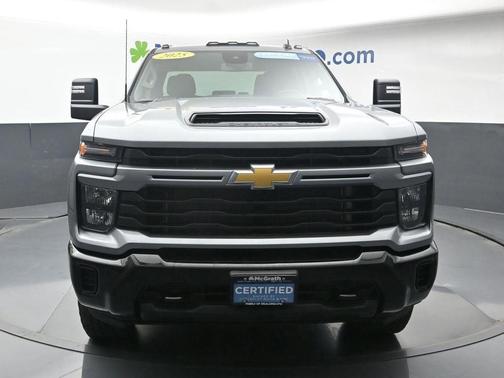 2025 Chevrolet Silverado 2500 Custom