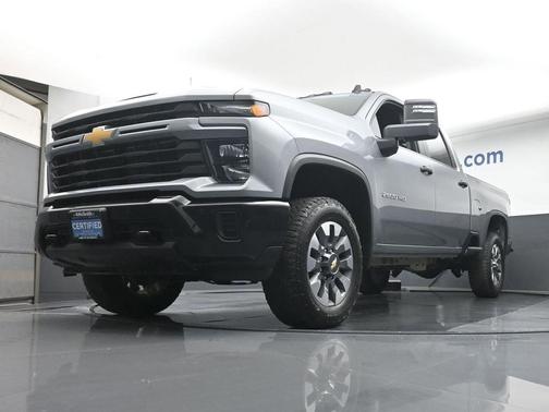 2025 Chevrolet Silverado 2500 Custom