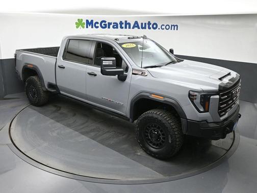 2025 GMC Sierra 2500 AT4X