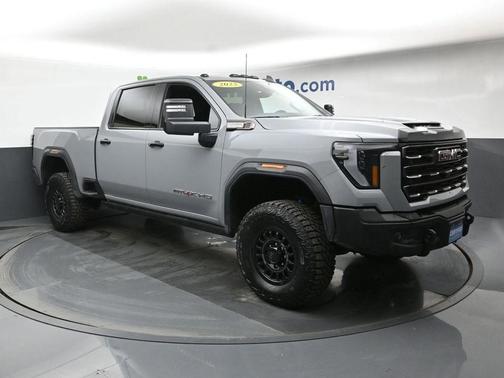 2025 GMC Sierra 2500 AT4X