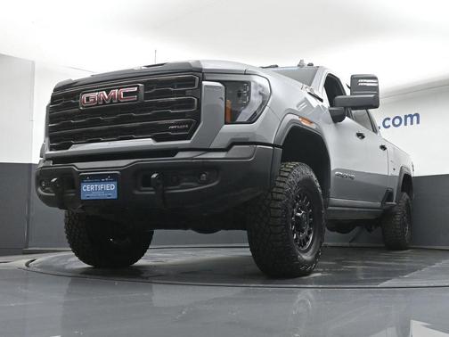 2025 GMC Sierra 2500 AT4X