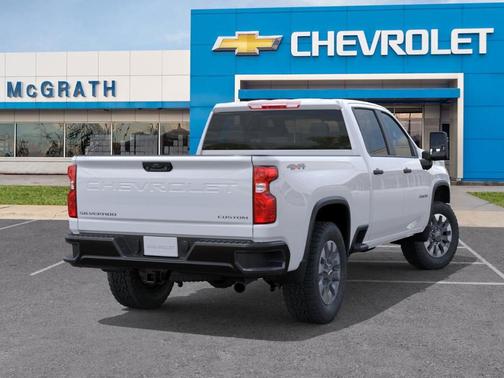 2026 Chevrolet Silverado 2500 Custom