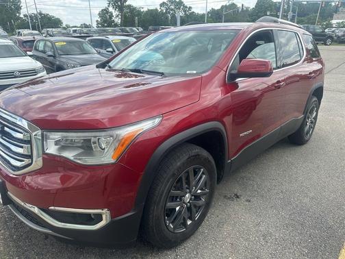 2019 GMC Acadia SLT-1