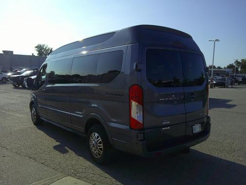 2022 Ford Transit-150 BASE