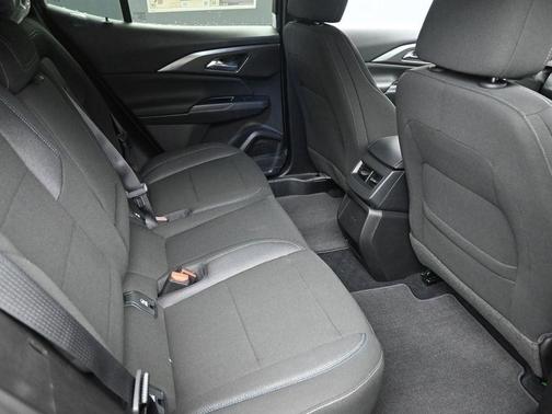 2026 Chevrolet Equinox EV LT 1