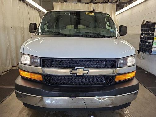 2024 Chevrolet Express 3500 LT