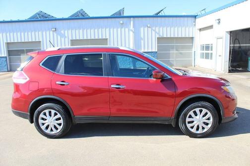 2016 Nissan Rogue S