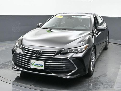 2022 Toyota Avalon XLE