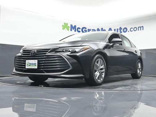2022 Toyota Avalon XLE