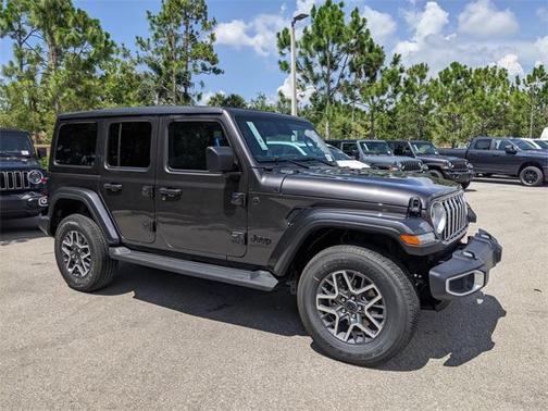 2025 Jeep Wrangler 4-Door Sahara 4x4