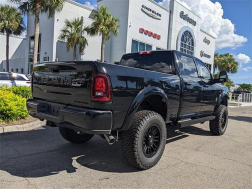 2025 RAM 2500 Big Horn Crew Cab 4x4 6'4' Box