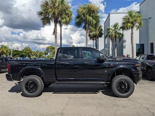 2025 RAM 2500 Big Horn Crew Cab 4x4 6'4' Box