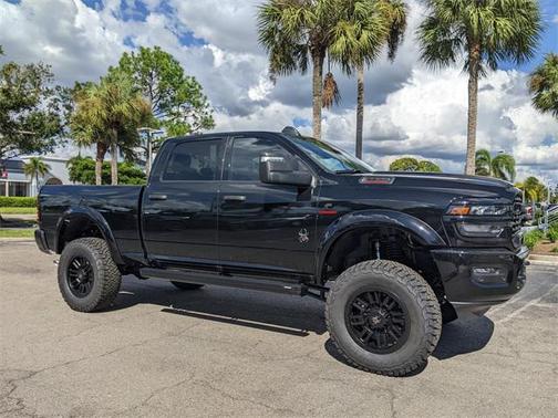 2025 RAM 2500 Big Horn Crew Cab 4x4 6'4' Box