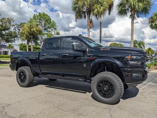 2025 RAM 2500 Big Horn Crew Cab 4x4 6'4' Box