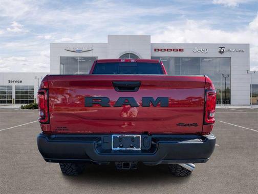Molten Red Pearlcoat 2026 RAM 2500 Tradesman Crew Cab 4x4 6'4' Box