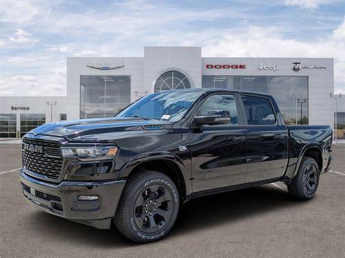 Diamond Black Crystal Pearlcoat 2026 RAM 1500 Big Horn/Lone Star