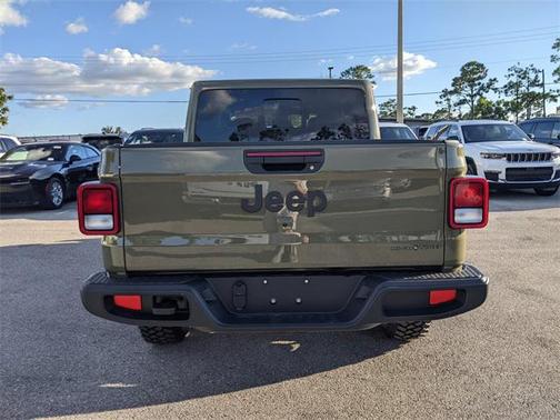 2025 Jeep Gladiator High Tide
