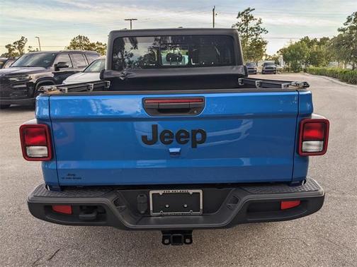2023 Jeep Gladiator Sport