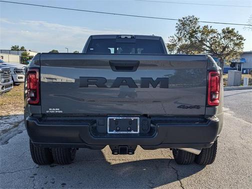 2026 RAM 3500 Tradesman Crew Cab 4x4 8' Box