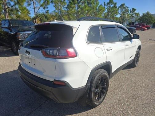 2023 Jeep Cherokee Altitude