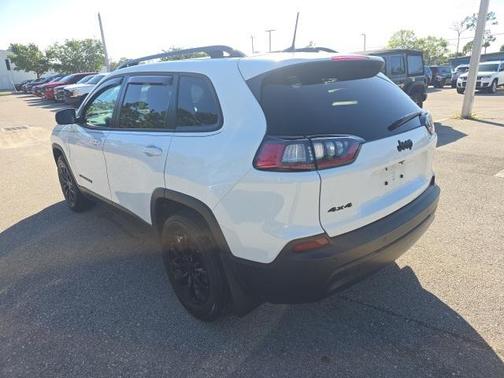 2023 Jeep Cherokee Altitude