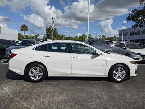 2024 Chevrolet Malibu FWD 1LT