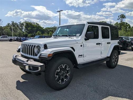 2025 Jeep Wrangler 4-Door Sahara 4x4