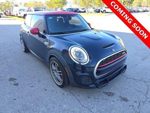 2017 MINI Hardtop John Cooper Works
