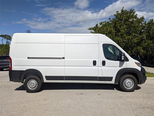 2026 RAM ProMaster 2500 Tradesman