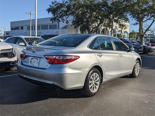 2015 Toyota Camry LE