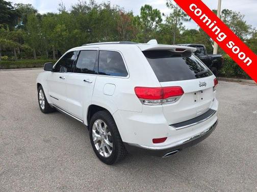 2021 Jeep Grand Cherokee Summit