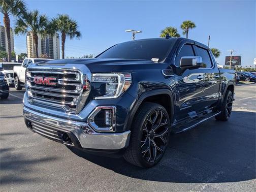 2021 GMC Sierra 1500 SLT