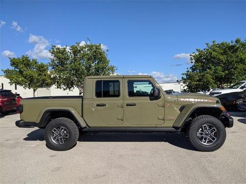 2025 Jeep Gladiator Mojave X