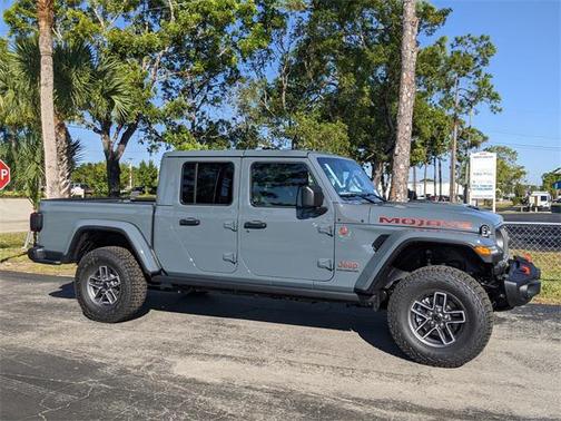 2025 Jeep Gladiator Mojave X
