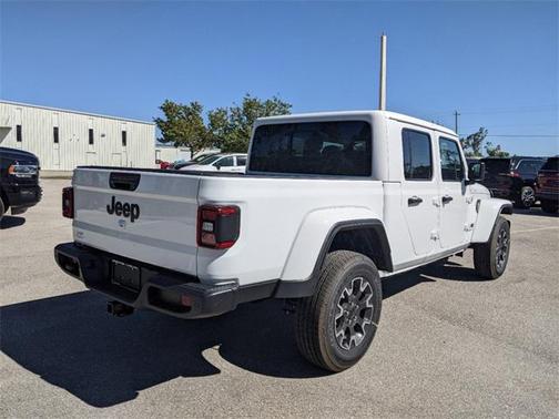 2025 Jeep Gladiator Sport S