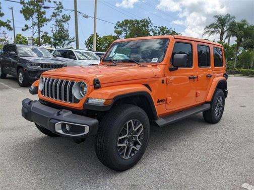 2025 Jeep Wrangler 4-Door Sahara 4x4