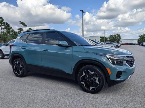 2024 Kia Seltos EX