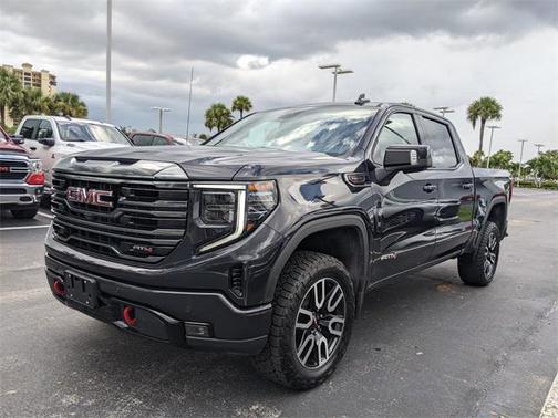 2024 GMC Sierra 1500 AT4