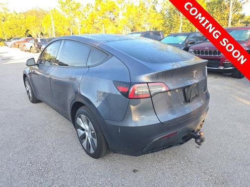 2023 Tesla Model Y Long Range Dual Motor All-Wheel Drive