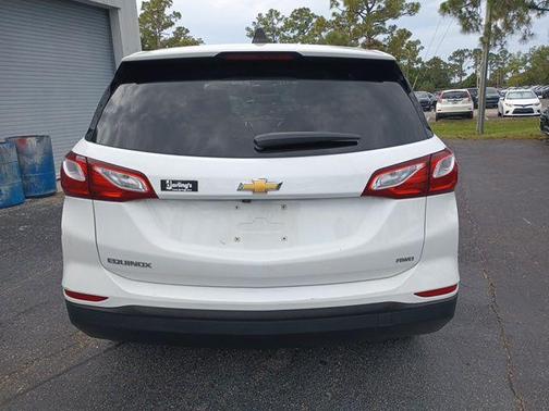 Summit White 2019 Chevrolet Equinox LS