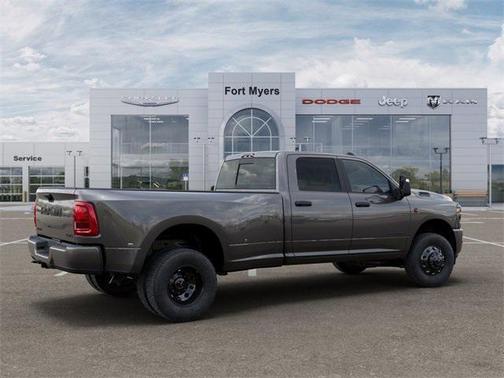 2026 RAM 3500 Big Horn Crew Cab 4x4 8' Box
