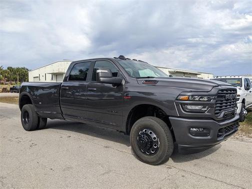 2026 RAM 3500 Big Horn Crew Cab 4x4 8' Box