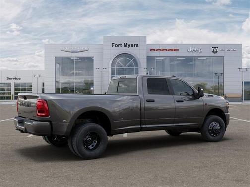 2026 RAM 3500 Big Horn Crew Cab 4x4 8' Box