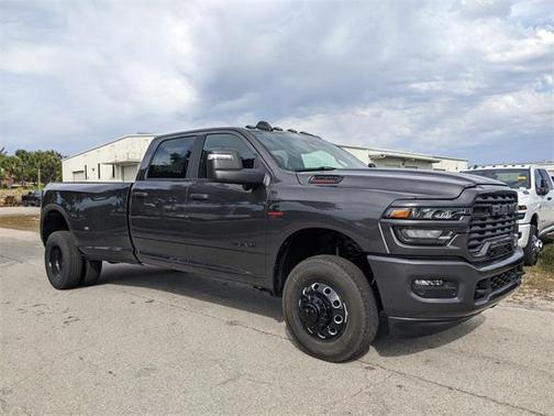 2026 RAM 3500 Big Horn Crew Cab 4x4 8' Box