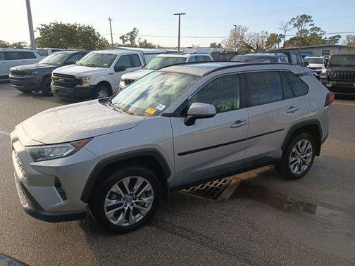 Silver Sky Metallic 2021 Toyota RAV4 XLE Premium